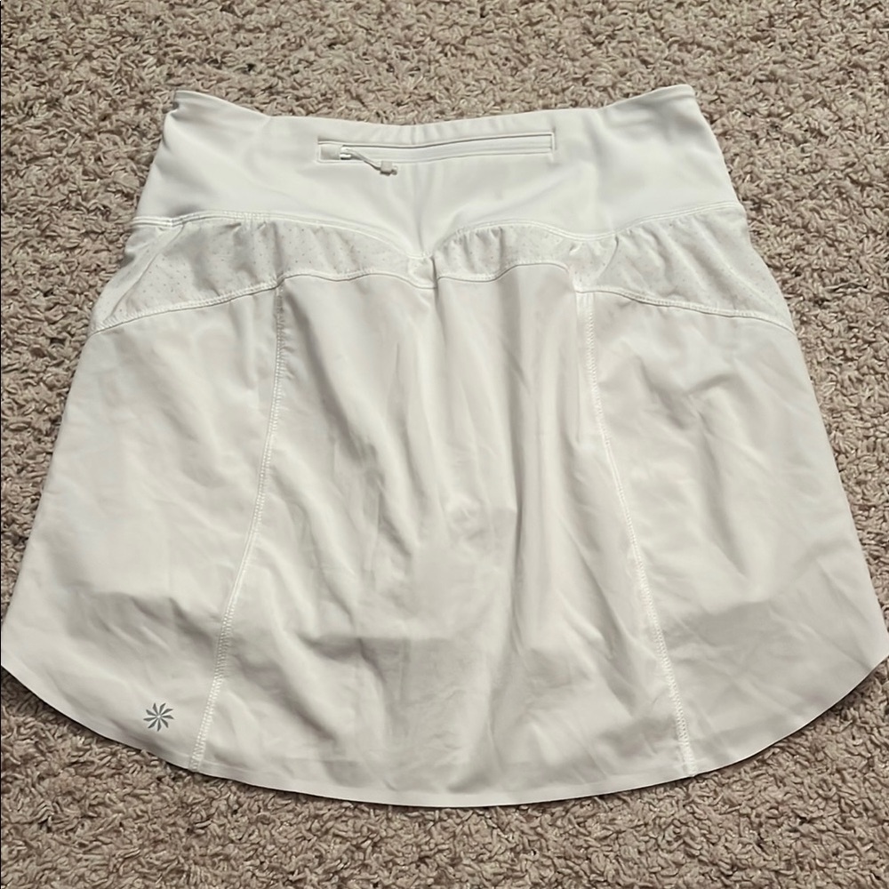 White tennis skirt - Picture 3 of 3